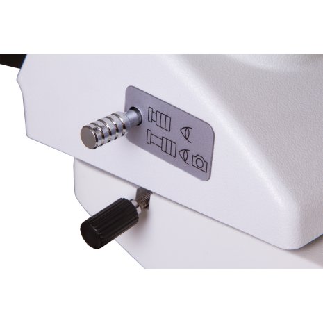 Микроскоп цифровой Levenhuk MED D35T LCD, тринокулярный