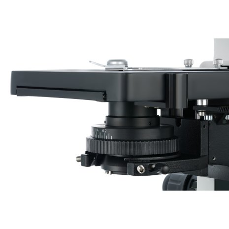 Микроскоп цифровой Levenhuk MED D40T, тринокулярный